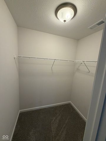 4030 Omaha Drive, Bargersville, IN 46106