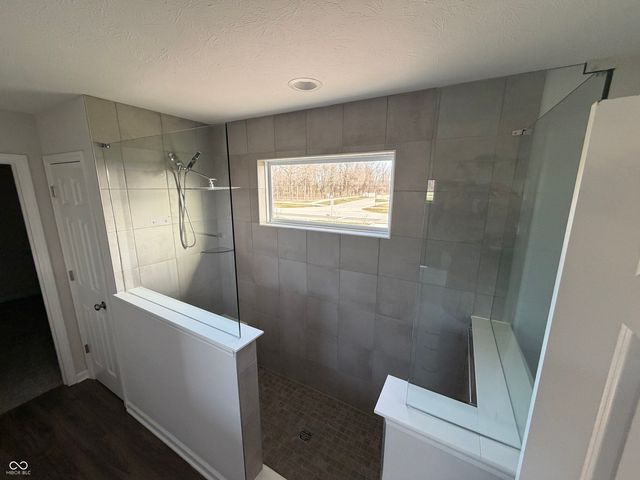 4030 Omaha Drive, Bargersville, IN 46106