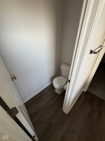 4030 Omaha Drive, Bargersville, IN 46106