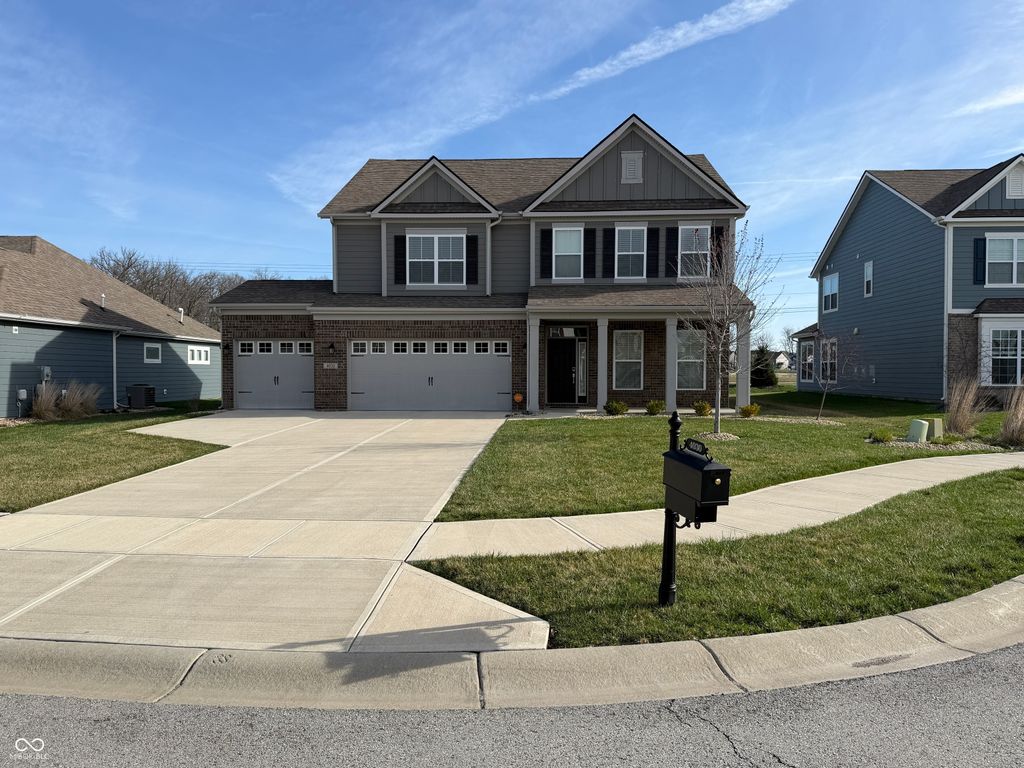 4030 Omaha Drive, Bargersville, IN 46106