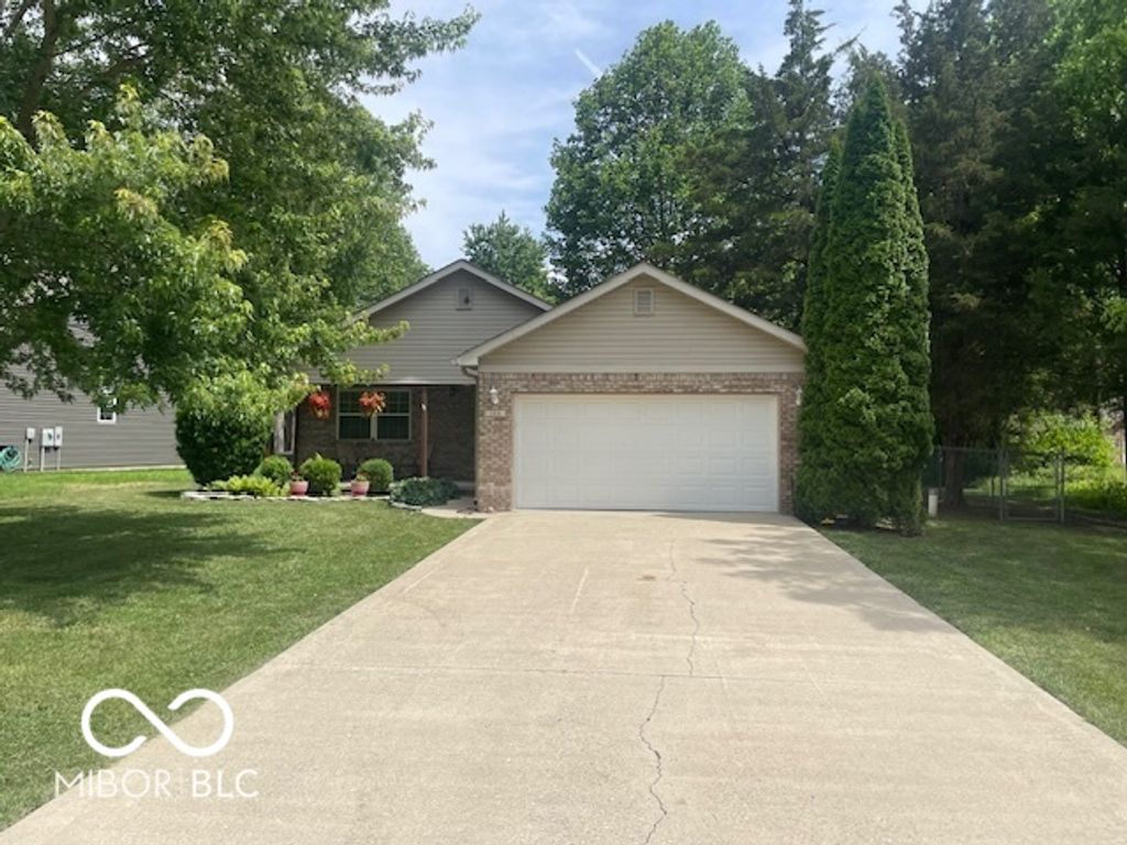 188 Jefferson Valley, Coatesville, IN 46121