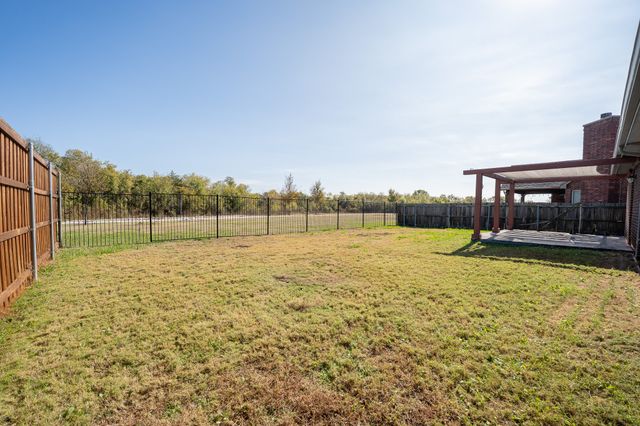 2548 Saddlehorn Drive, Little Elm, TX 75068
