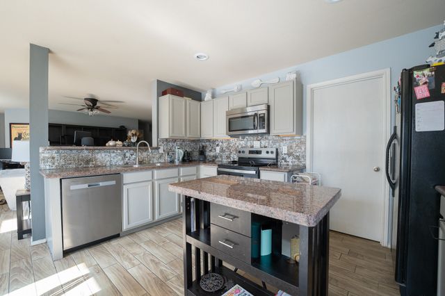 2548 Saddlehorn Drive, Little Elm, TX 75068