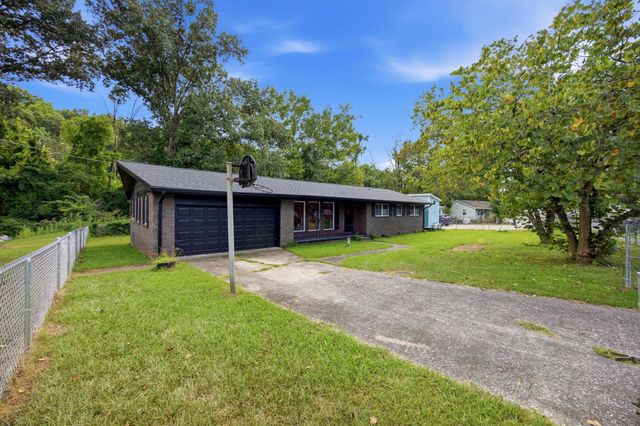 1308 Shady Lane, Dalton, GA 30721