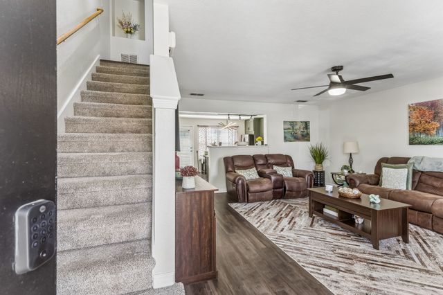 381 Shoshone Pl, Murfreesboro, TN 37128