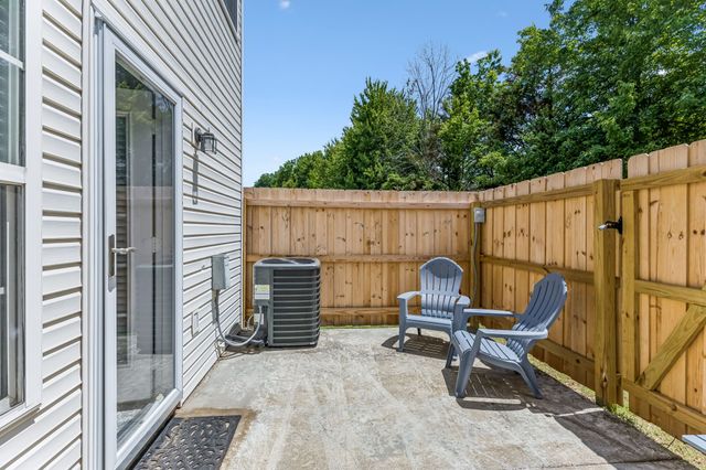 381 Shoshone Pl, Murfreesboro, TN 37128