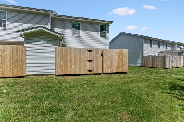 381 Shoshone Pl, Murfreesboro, TN 37128