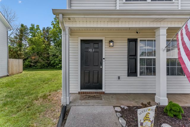 381 Shoshone Pl, Murfreesboro, TN 37128