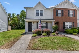 381 Shoshone Pl, Murfreesboro, TN 37128