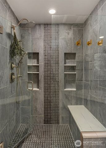 14230 229th Avenue NE, Woodinville, WA 98077