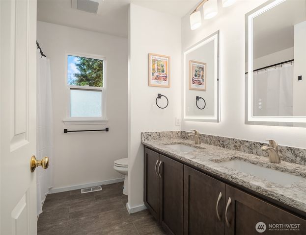 14230 229th Avenue NE, Woodinville, WA 98077