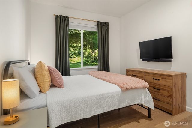 14230 229th Avenue NE, Woodinville, WA 98077