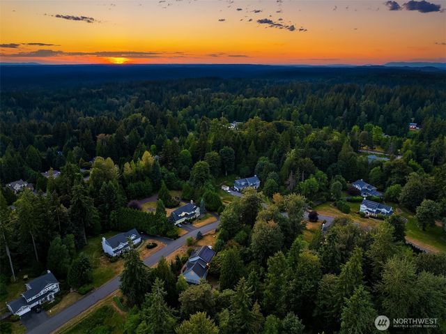 14230 229th Avenue NE, Woodinville, WA 98077