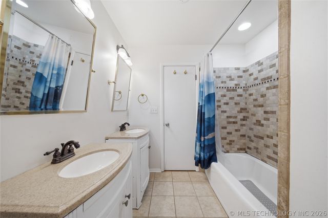 3932 E 51st Place, Tulsa, OK 74135