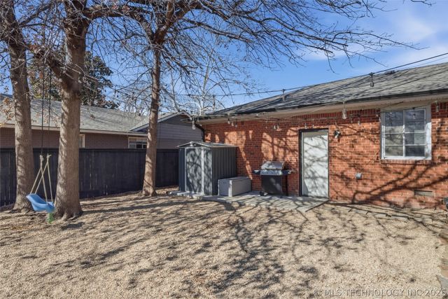 3932 E 51st Place, Tulsa, OK 74135