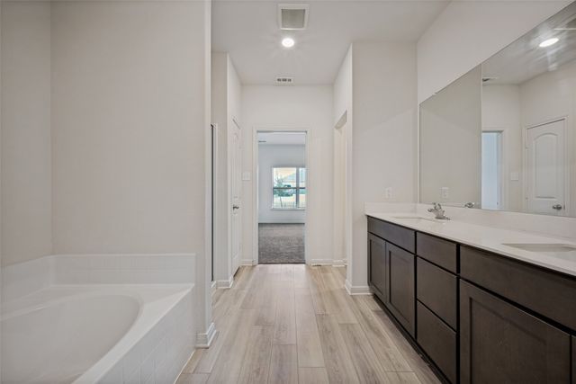 13616 Roosevelt Arch Drive, Ponder, TX 76259