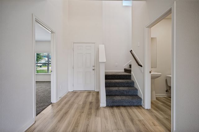 13616 Roosevelt Arch Drive, Ponder, TX 76259