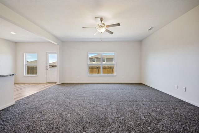 13616 Roosevelt Arch Drive, Ponder, TX 76259