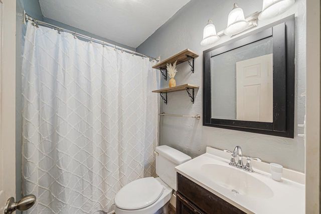 1637 ONTARIO STREET, Oshkosh, WI 54901