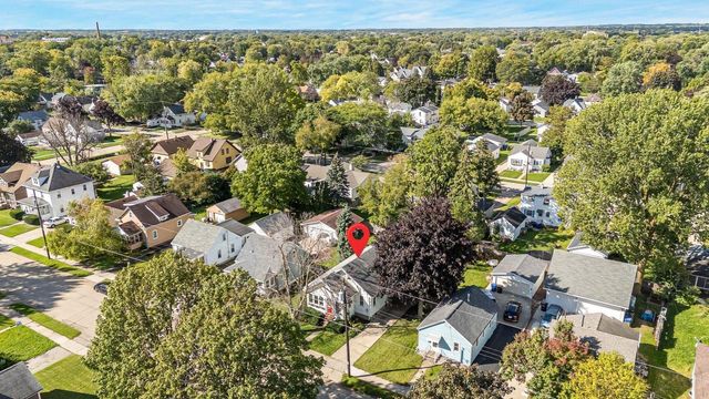 1637 ONTARIO STREET, Oshkosh, WI 54901
