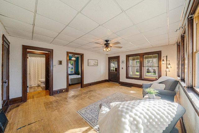 1637 ONTARIO STREET, Oshkosh, WI 54901
