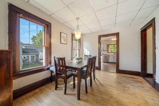 1637 ONTARIO STREET, Oshkosh, WI 54901