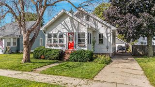 1637 ONTARIO STREET, Oshkosh, WI 54901