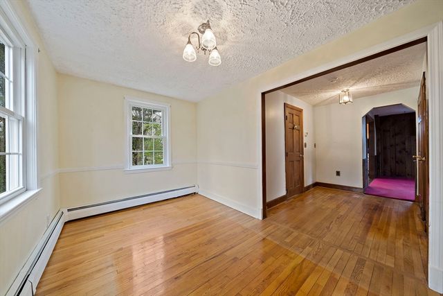 61 Belmont St, Weymouth, MA 02188