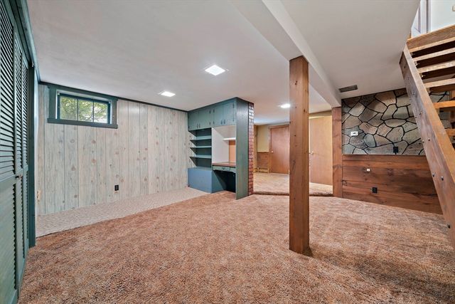 61 Belmont St, Weymouth, MA 02188