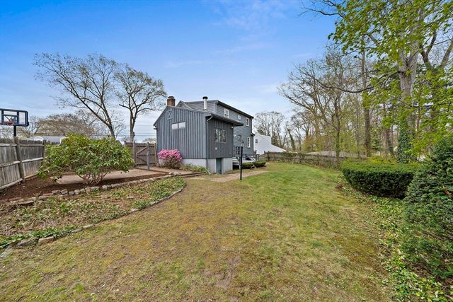 61 Belmont St, Weymouth, MA 02188