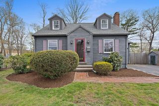 61 Belmont St, Weymouth, MA 02188
