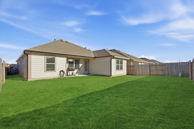 9919 Kingston Liberty Lane, Baytown, TX 77521