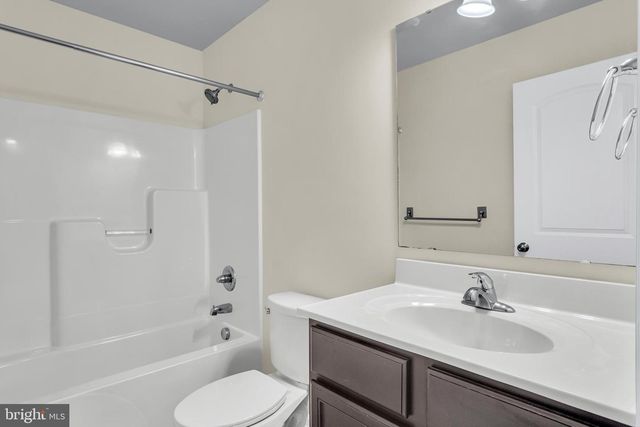 783 GREGS DR, Harrisburg, PA 17111