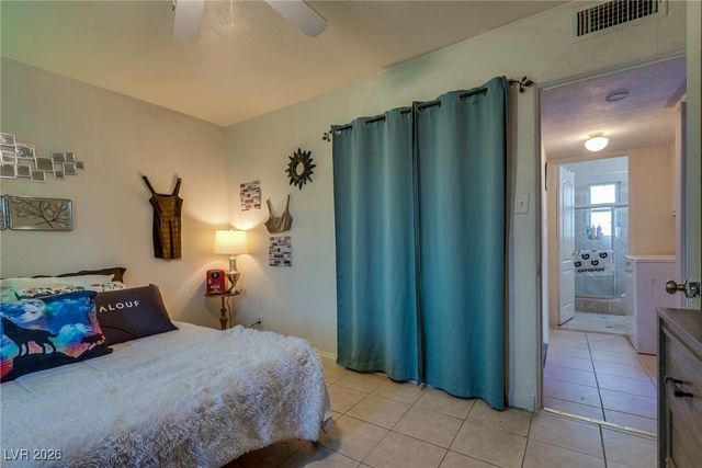 1902 Weldon Place, Las Vegas, NV 89104