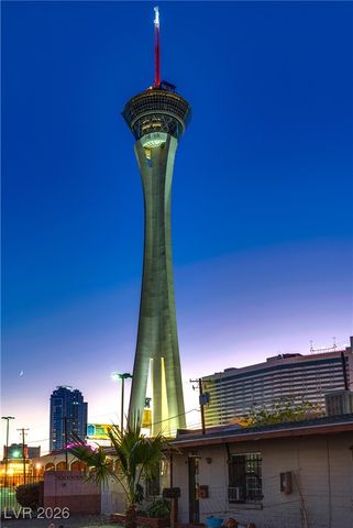 1902 Weldon Place, Las Vegas, NV 89104