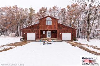 9852 Southlawn Circle, Somerset Township, MI 49249