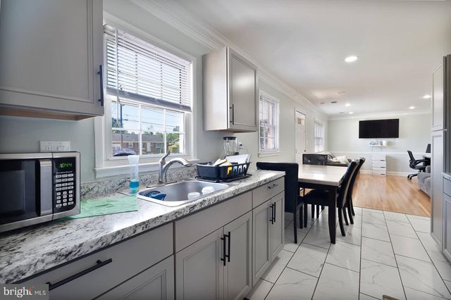 9444 LAFAYETTE AVE, Manassas, VA 20109