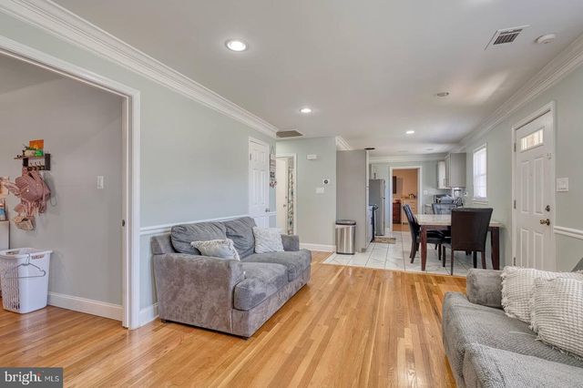 9444 LAFAYETTE AVE, Manassas, VA 20109