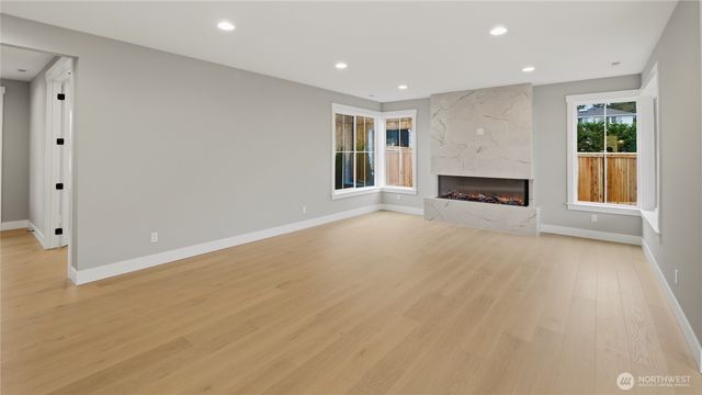 3533 173rd Place SW, Lynnwood, WA 98037