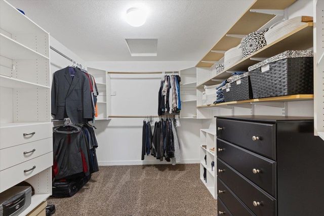 6619 Long Lake Dr, Nine Mile Falls, WA 99026