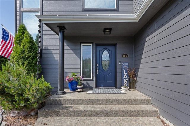 6619 Long Lake Dr, Nine Mile Falls, WA 99026