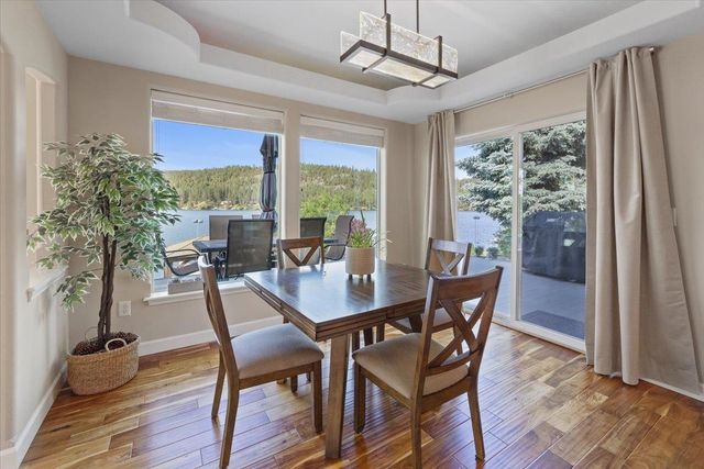6619 Long Lake Dr, Nine Mile Falls, WA 99026