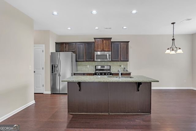 568 Garden View Court, Lawrenceville, GA 30046