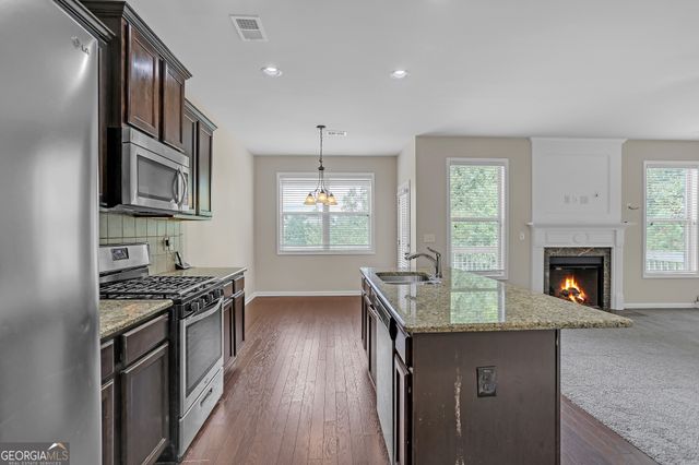 568 Garden View Court, Lawrenceville, GA 30046