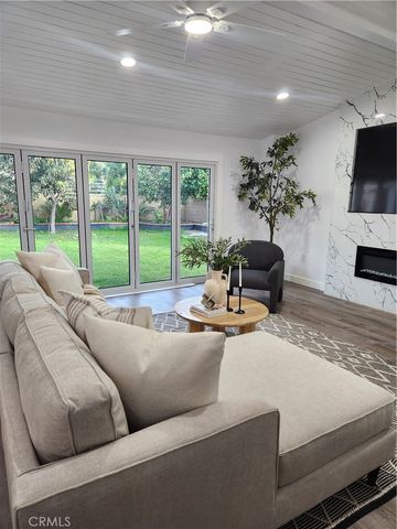 1626 E 15th St, Santa Ana, CA 92701