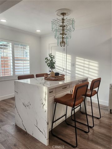 1626 E 15th St, Santa Ana, CA 92701