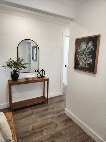 1626 E 15th St, Santa Ana, CA 92701