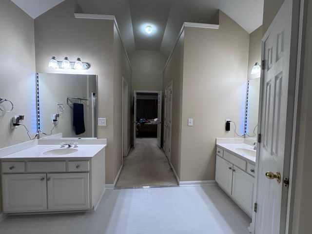 470 Drayton Hall Boulevard, Duncan, SC 29334