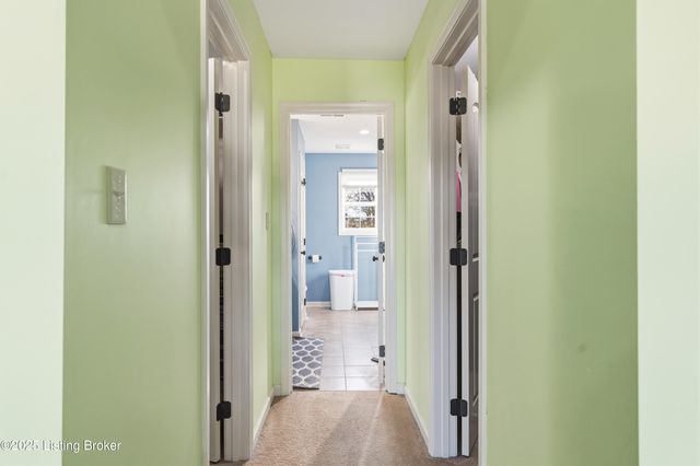 1928 Clearwater Dr, Lawrenceburg, KY 40342