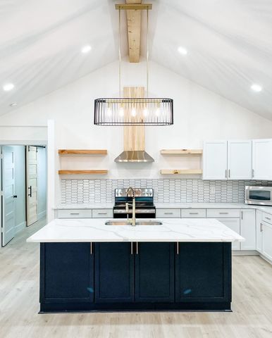 3211 N Central, Melissa, TX 75454